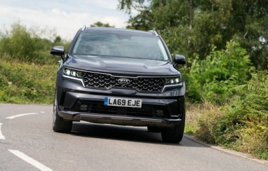 Kia Sorento 2021 sắp trình làng phiên bản mới X-Line